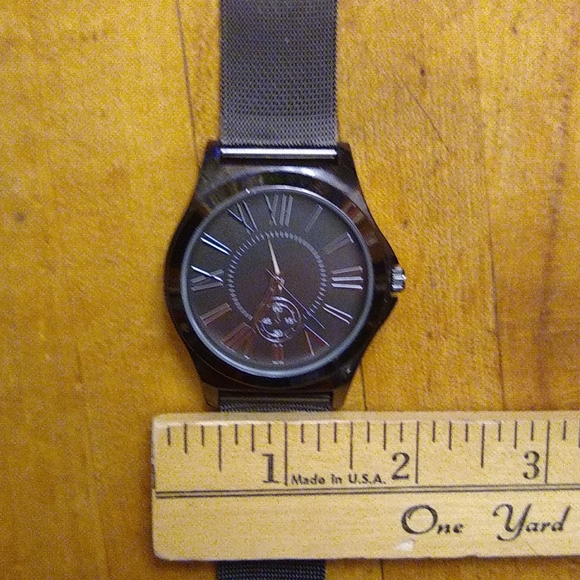 Stylish Man Watch - Picture 7 of 10